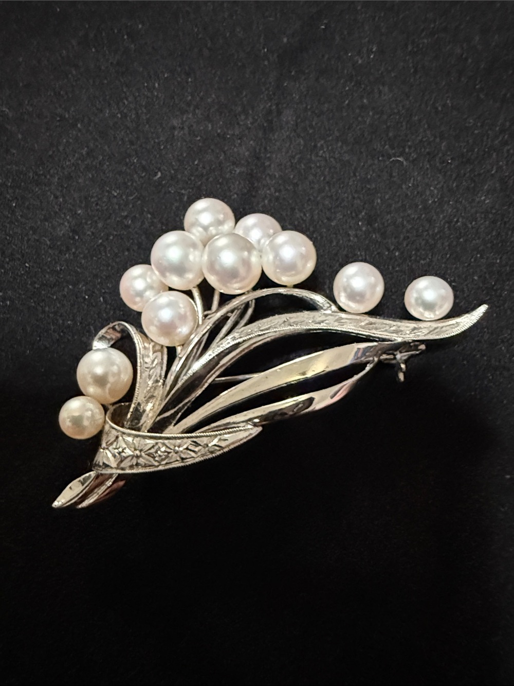 Pearl Cluster Leaf Brooch - White Pearls on Silver Sterling